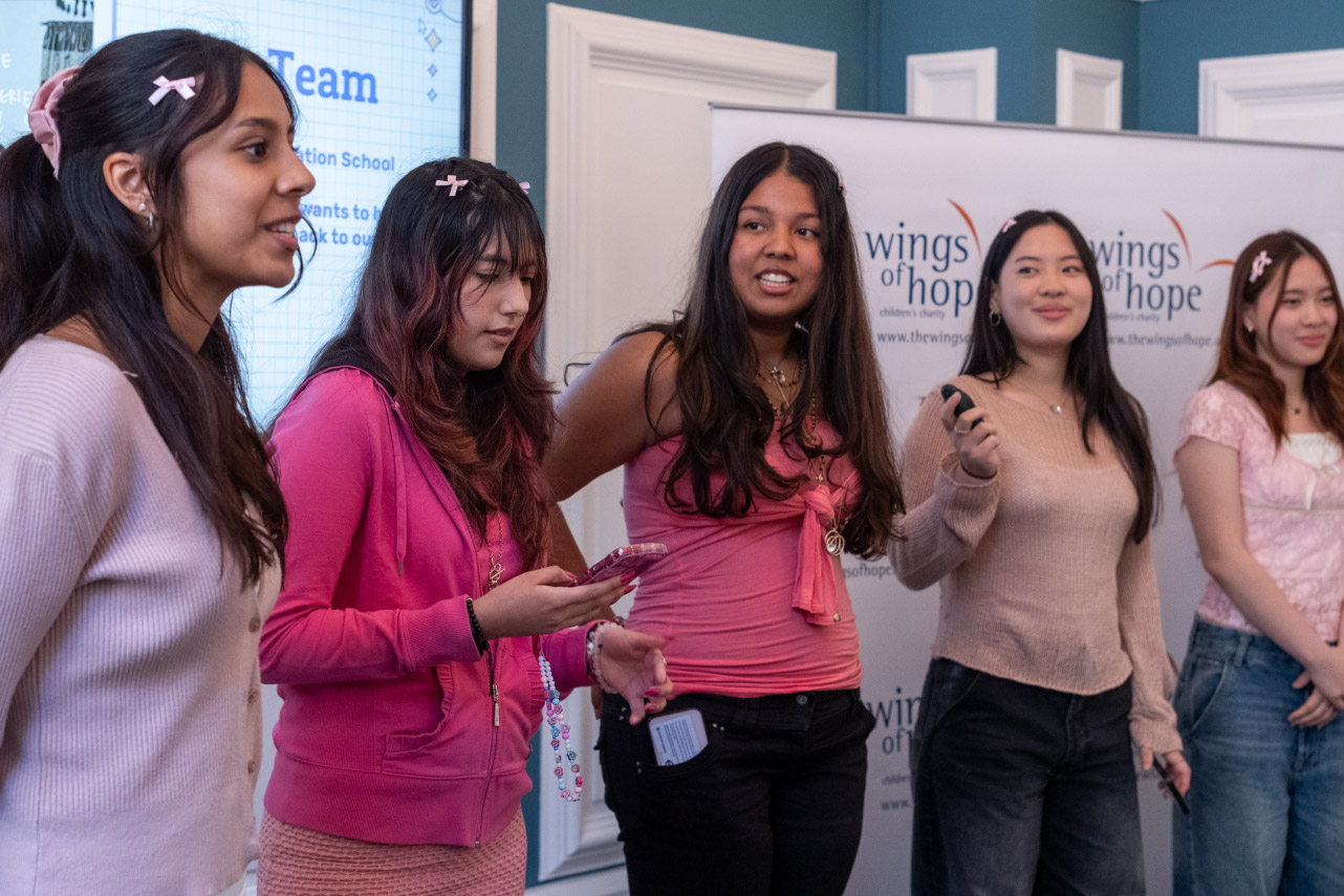 A WOHAA mentor supporting students